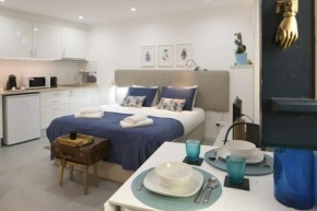 Central Navy Studio by Timelystay